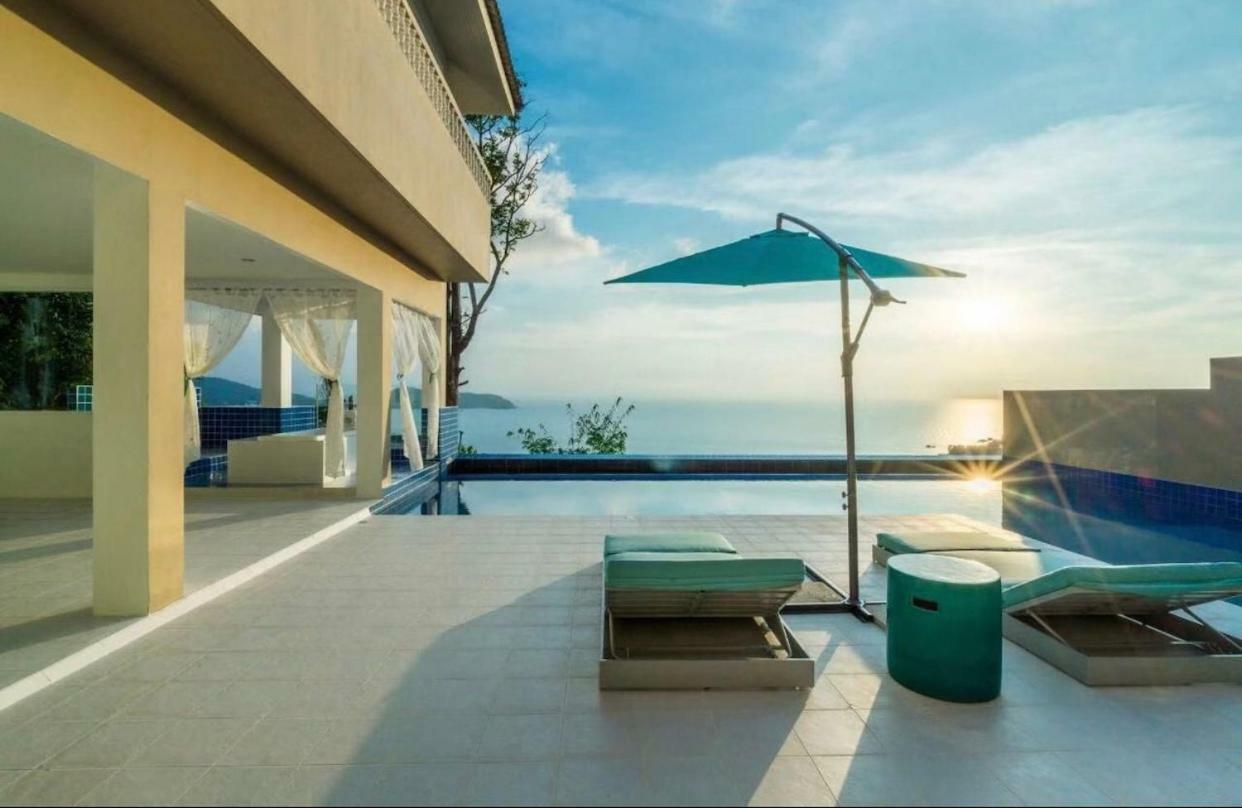 Grand Bleu Ocean View Pool Suite Praia de Kamala Exterior foto