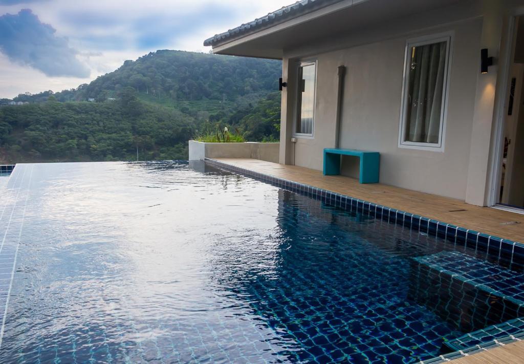 Grand Bleu Ocean View Pool Suite Praia de Kamala Exterior foto