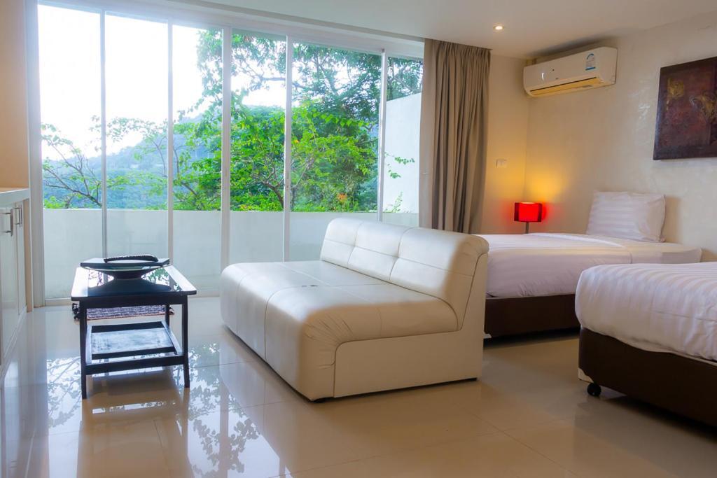 Grand Bleu Ocean View Pool Suite Praia de Kamala Exterior foto